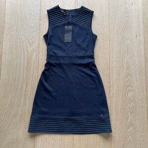 Very flattering brand new Escada dress, XS